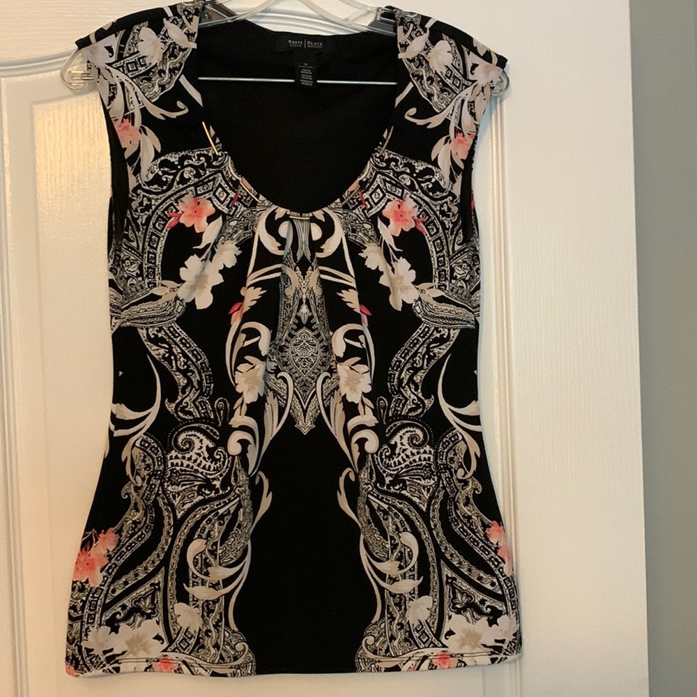 White House Black Market blouse/ Fun top